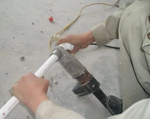桑珠孜漏水维修电话